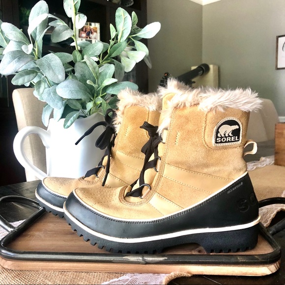 sorel tivoli ii suede snow boots